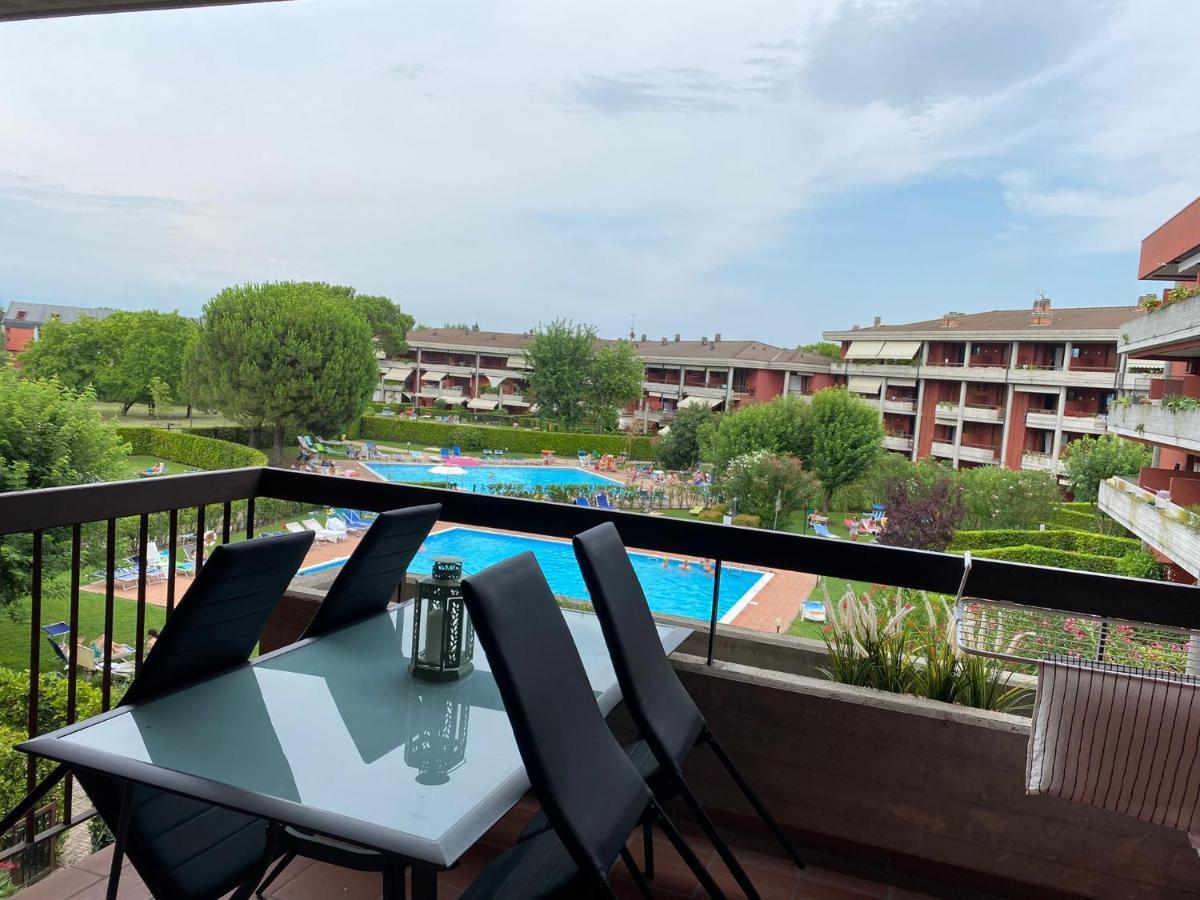 Home Gardaview Desenzano Дезенцано-дель-Гарда Экстерьер фото